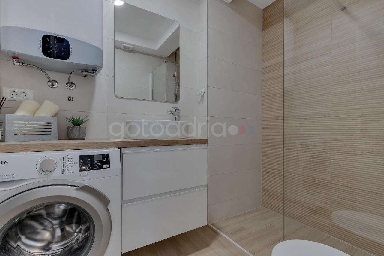 Luxurious Lara&luka Apartment Makarska
